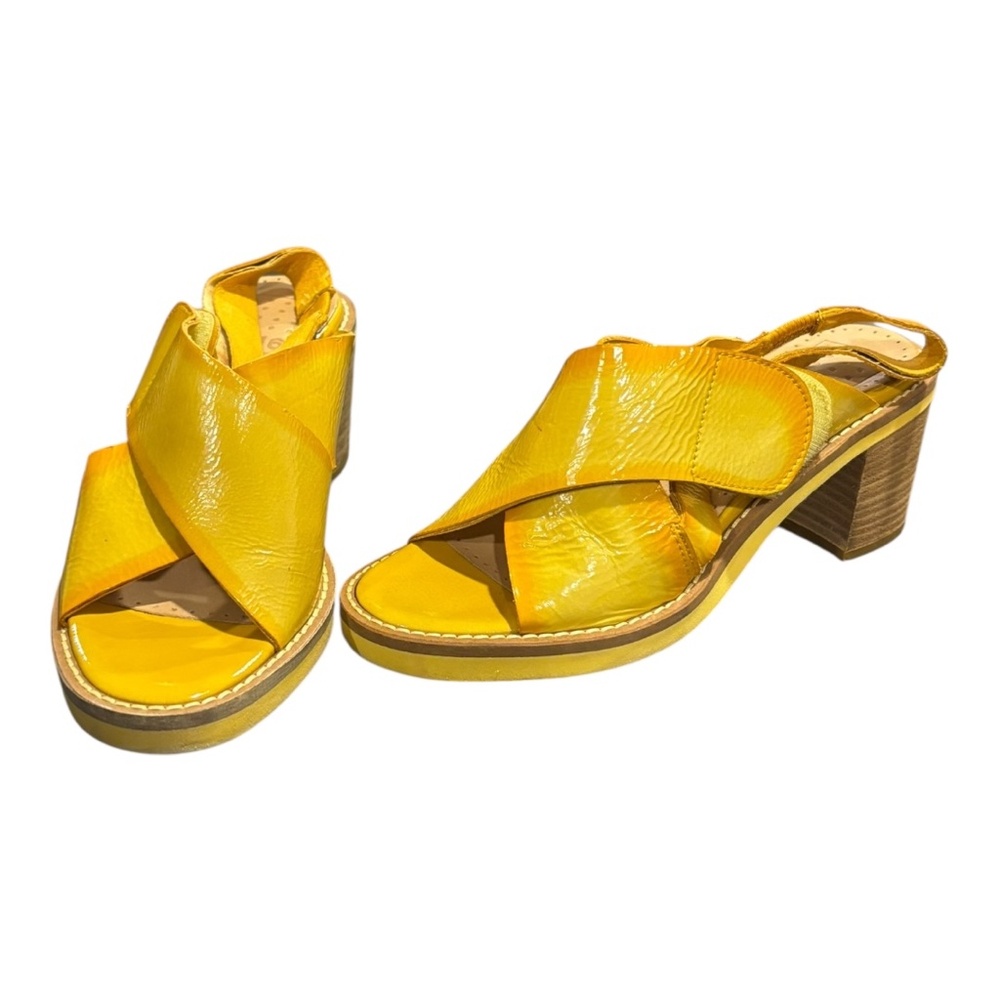 Paola Ferri PF16 Yellow Block Heel Sandals Size 37
